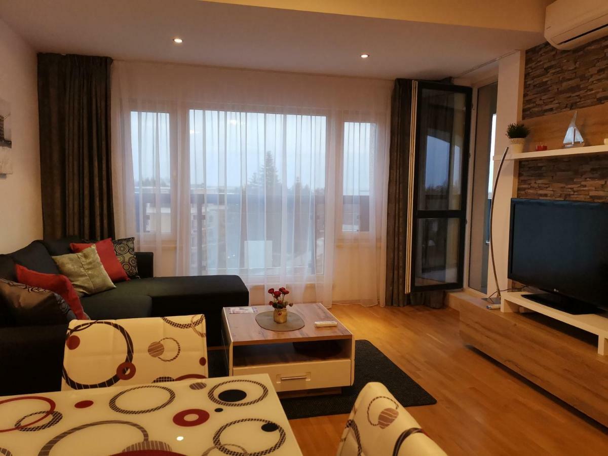 Cozy Apartment By The Sea 산콘스탄틴앤헬레나 외부 사진