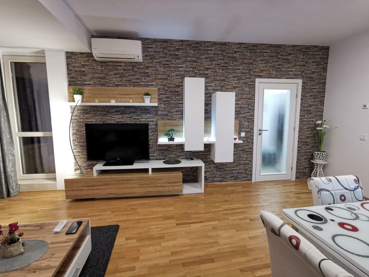 Cozy Apartment By The Sea 산콘스탄틴앤헬레나 외부 사진