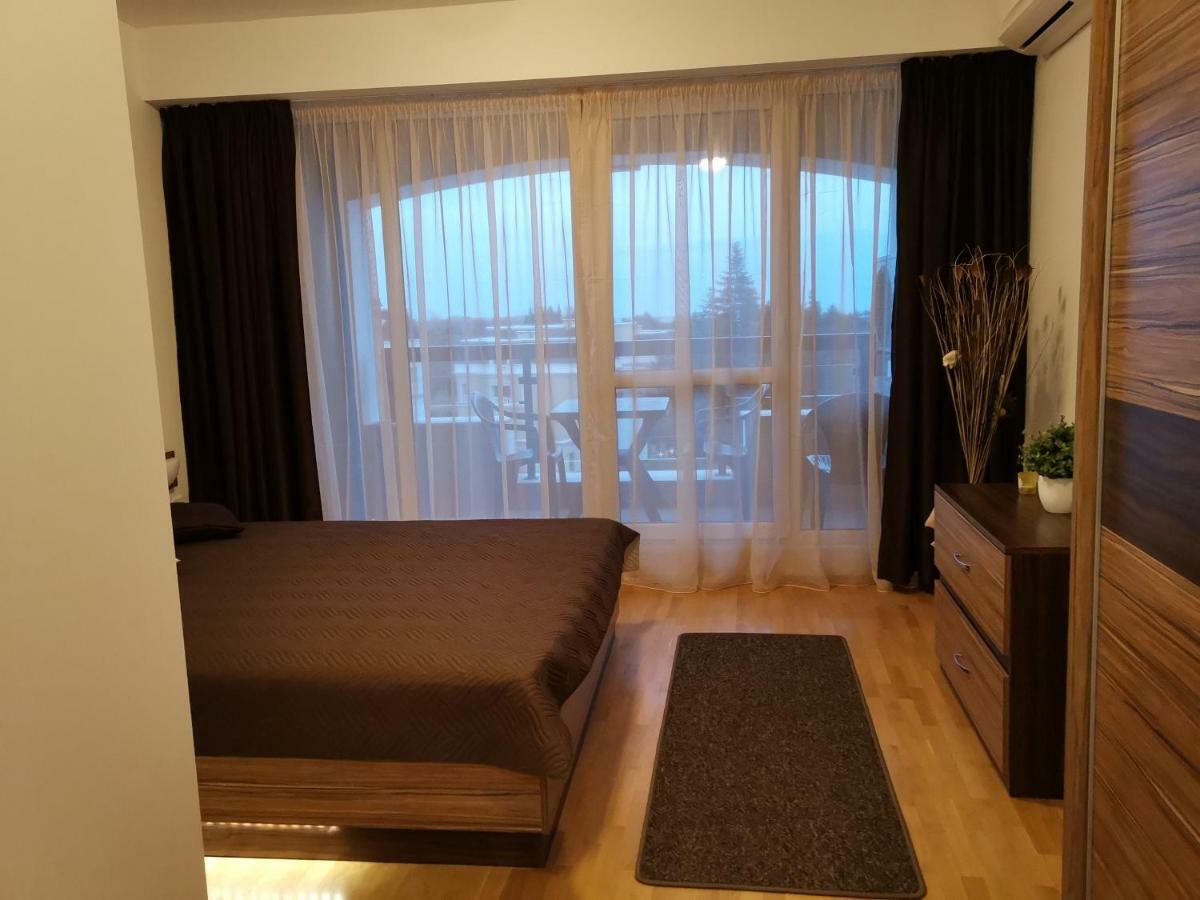 Cozy Apartment By The Sea 산콘스탄틴앤헬레나 외부 사진