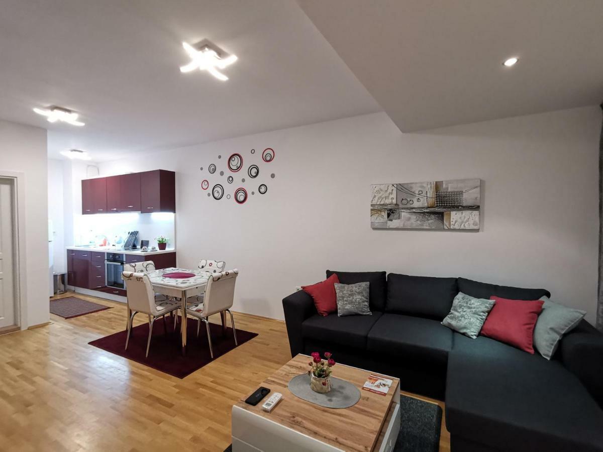 Cozy Apartment By The Sea 산콘스탄틴앤헬레나 외부 사진