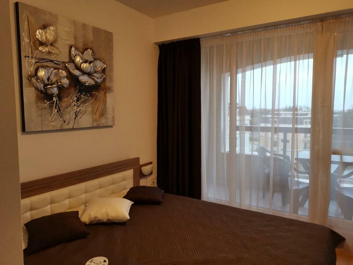 Cozy Apartment By The Sea 산콘스탄틴앤헬레나 외부 사진